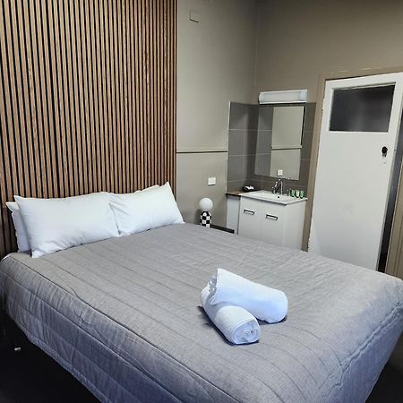Calder Family Motel Bendigo Kültér fotó