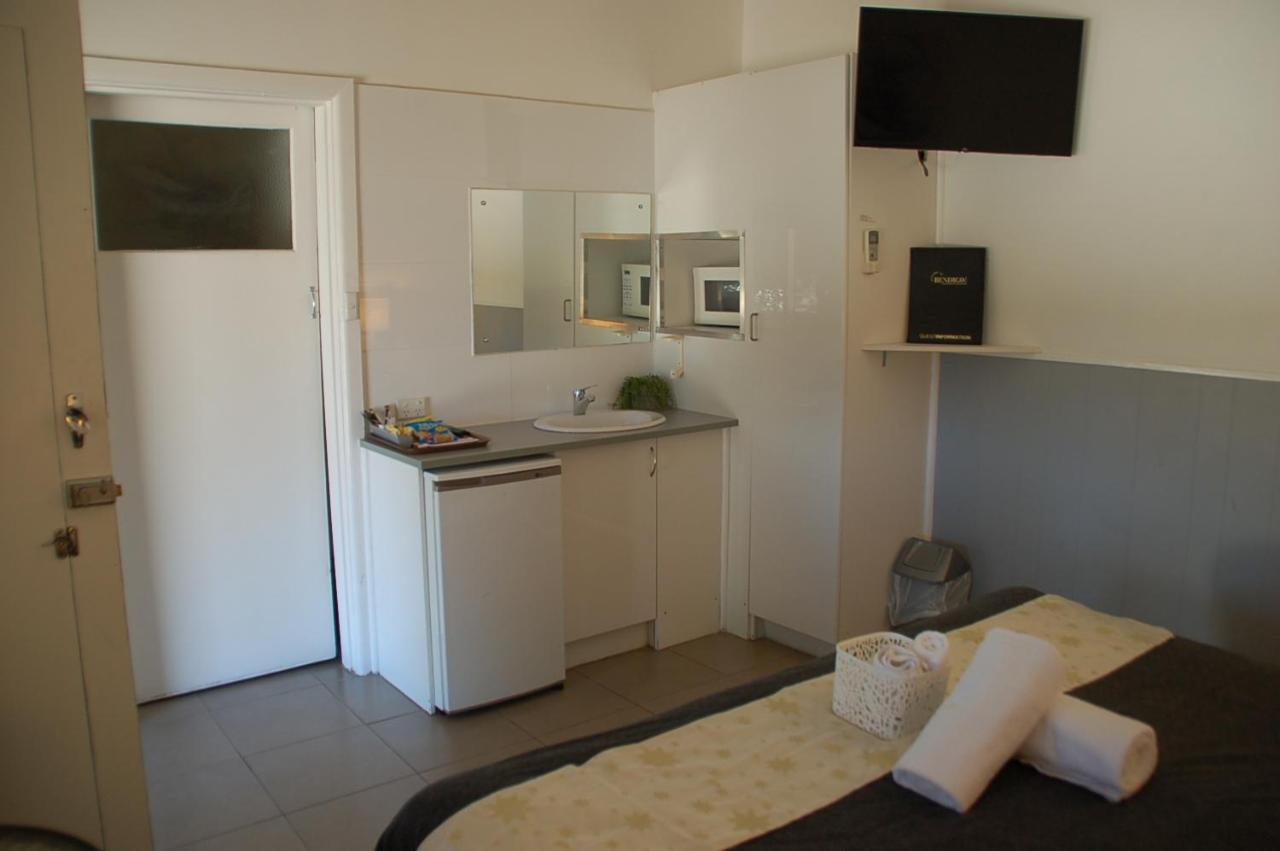 Calder Family Motel Bendigo Kültér fotó